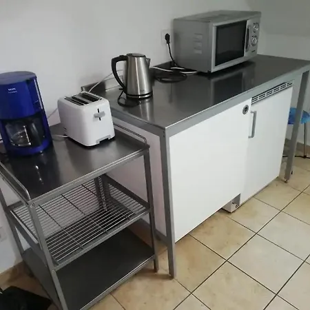2-zimmer Obergeschoss Inmitten
