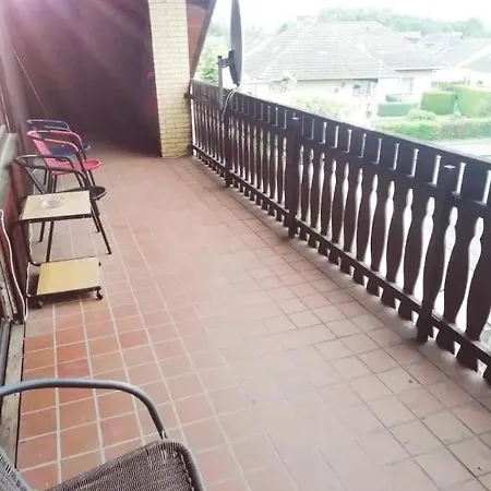 2-zimmer Obergeschoss Inmitten Διαμέρισμα