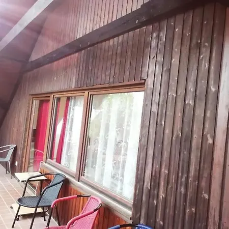 2-zimmer Obergeschoss Inmitten *